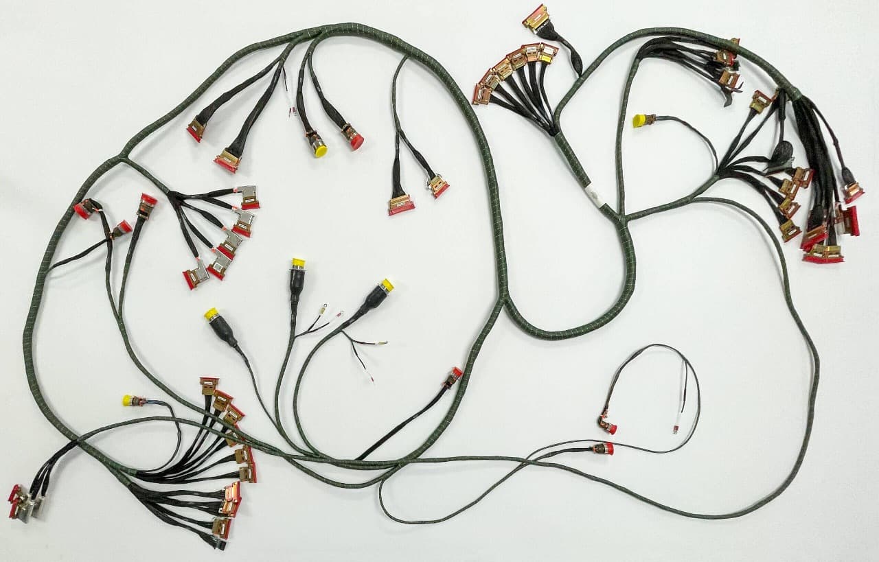 Aircraft harnesses